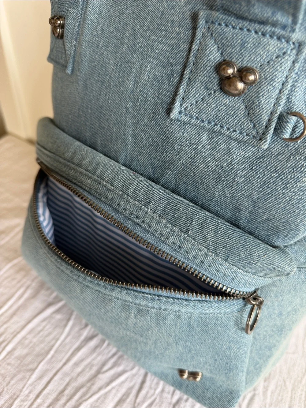 Light Blue-Denim 🏰 DISNEY 🐭 Backpack with Front Zip Pocket